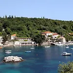 Seaside With A Swimming Pool Molunat, Dubrovnik - 3544 Apartamento Gruda