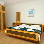 Seaside With A Swimming Pool Molunat, Dubrovnik - 3544 Apartamento *