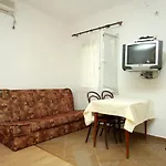 Seaside With A Swimming Pool Molunat, Dubrovnik - 3544 Apartman *