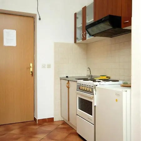 Apartment Seaside With A Swimming Pool Molunat, Dubrovnik - 3544