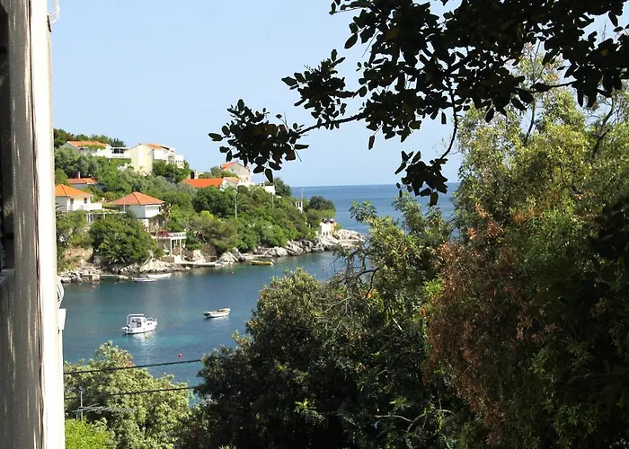 Apartament Seaside With A Swimming Pool Molunat, Dubrovnik - 3544 *
